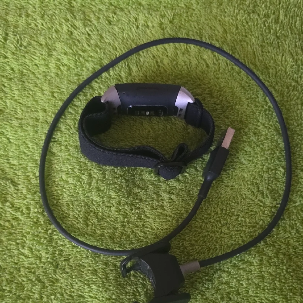 fitbit charge tracker